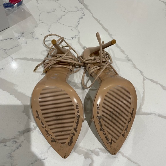 Femme La nude heels size 9 - Picture 4 of 5